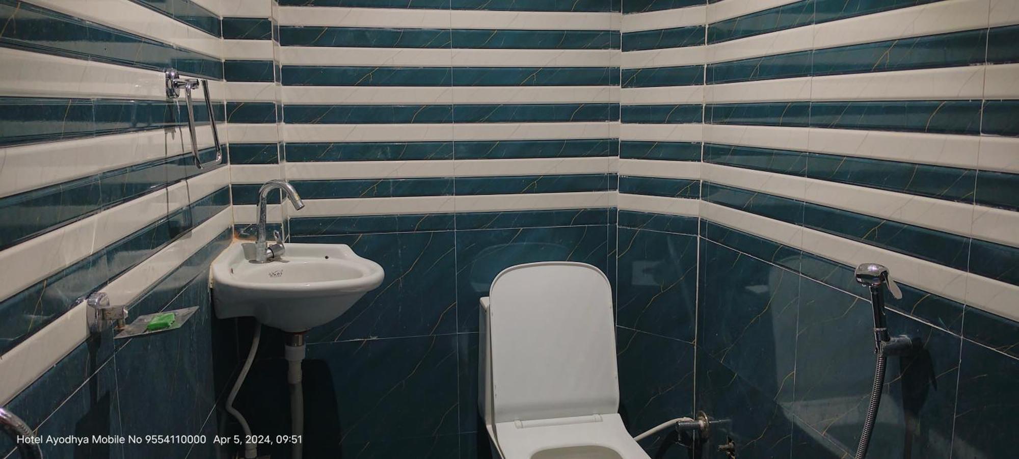 Hotel Ayodhya Paying Guest المظهر الخارجي الصورة